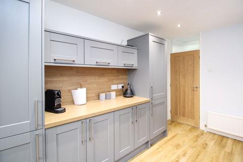 39 Basnetts Wood, Endon, Stoke-on-trent, ST9 9DQ