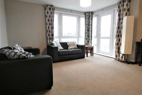 2 bedroom flat to rent, Brunswick Road, Brunswick, Edinburgh, EH7