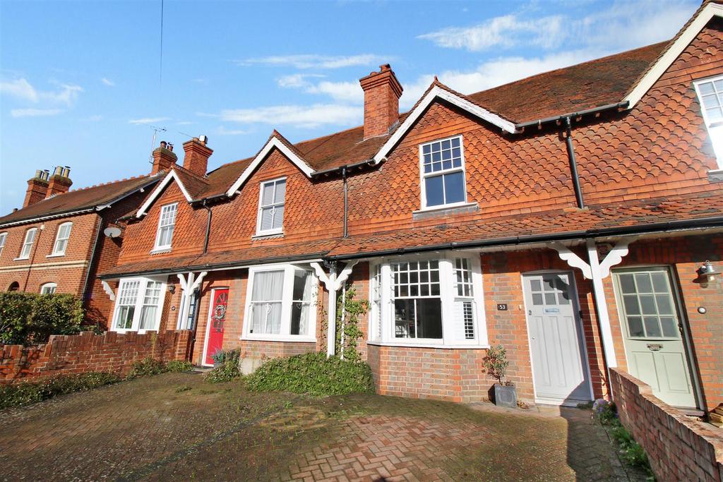 Reading Road, Pangbourne, Reading 3 bed terraced house £525,000