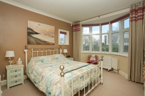 100 Beltinge Road, Herne Bay, CT6 6HL