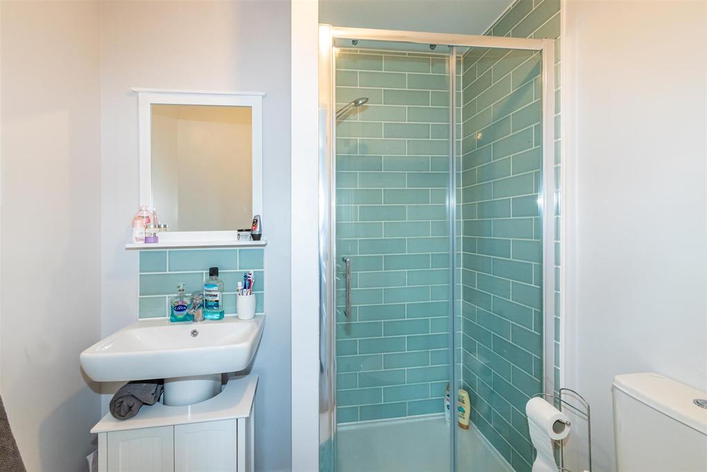 Tower Road, Belvedere 2 bed house £325,000