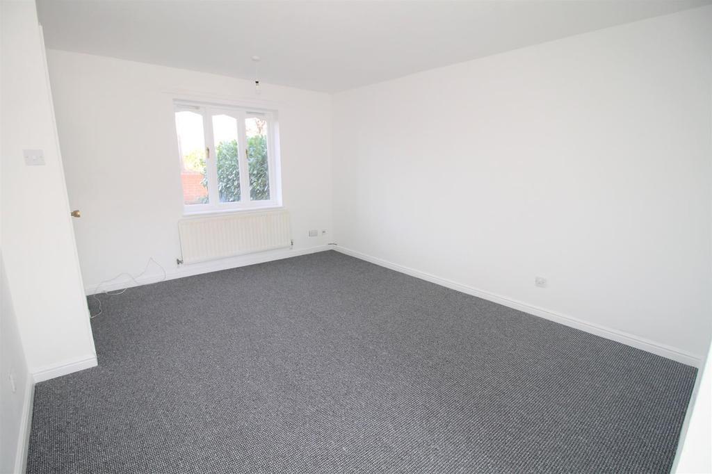 51 Anchorage Mews Thornaby 3 bed terraced house £550 pcm (£127 pw)