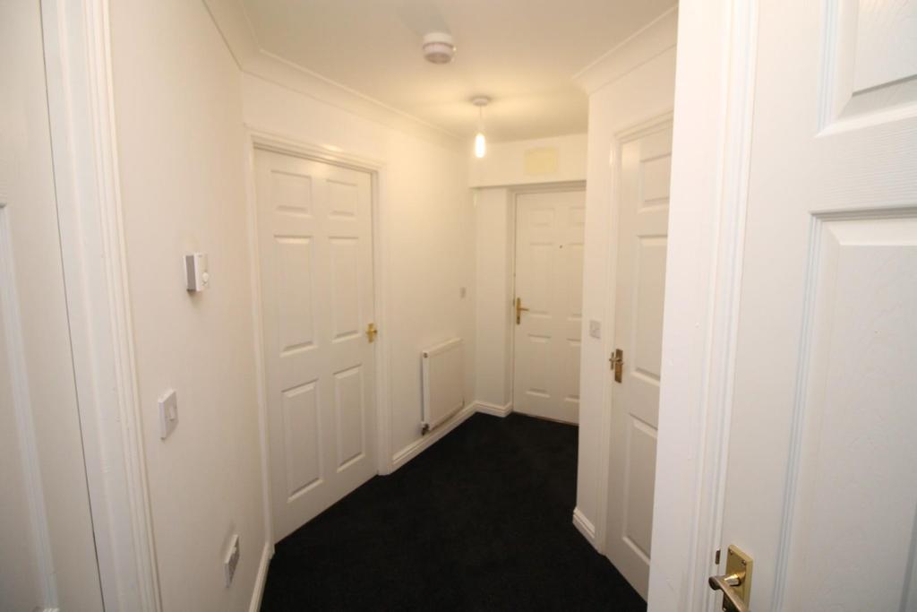 Witton Park, StocktonOnTees 2 bed apartment £55,000