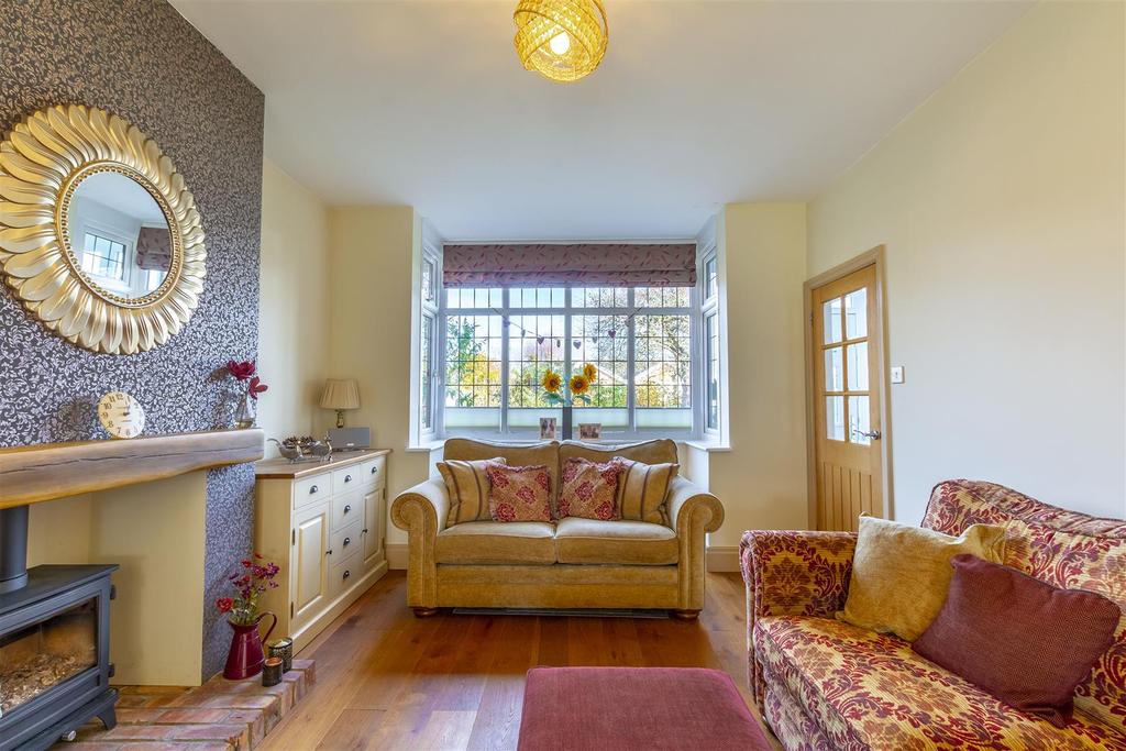 Cator Lane North, Chilwell, Nottingham 5 bed detached house £550,000