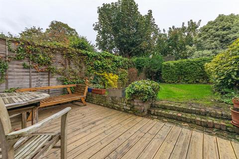 40 Spenser Road, London, SE24 0NR