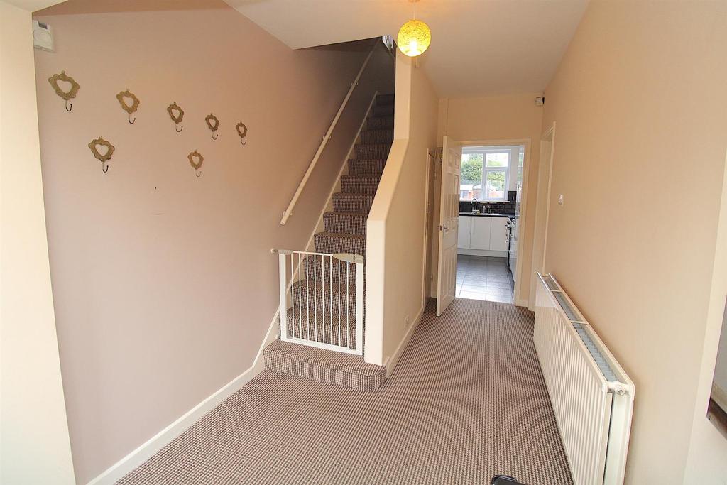 Evelyn Road, Braunstone Town 3 bed semidetached house for sale £265,000