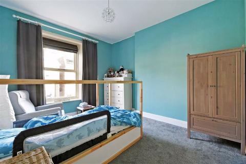 67 Harcourt Road, Sheffield, S10 1DH