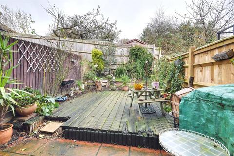 24 Mistley Close, Bexhill-on-sea, TN40 2TD