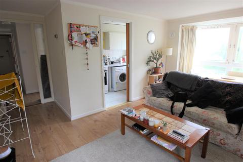 2 bedroom flat to rent - Southfield Park, Cowley