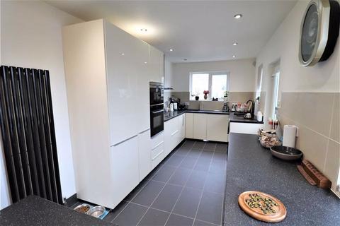 7 Appsley Close, Weston-super-mare, BS22 8HT