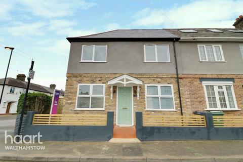 1a Shaw Square, London, E17 5JB