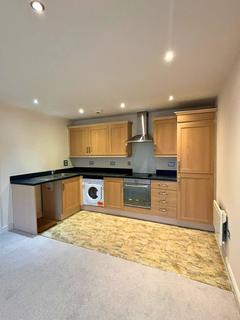 2 bedroom flat to rent, Carlton Boulevard, Lincoln, LN2