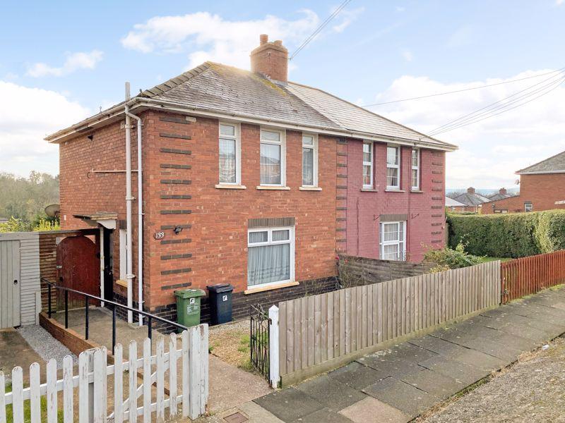 Chestnut Avenue, Exeter 3 bed semidetached house £225,000