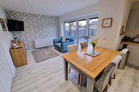 30 Suttle Lane, Carlisle, CA2 6BQ