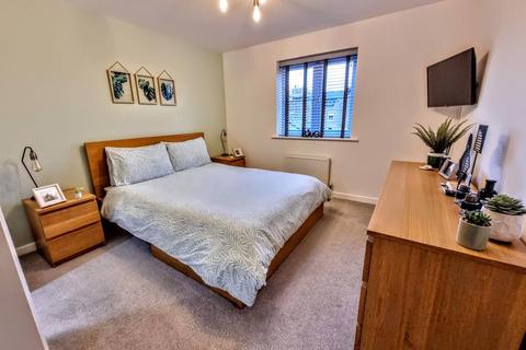 30 Suttle Lane, Carlisle, CA2 6BQ