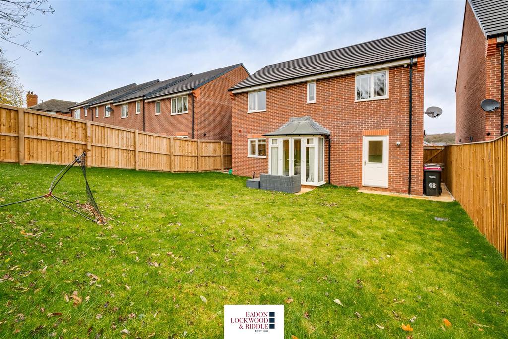 Cutlers Walk, Wickersley, Rotherham 4 bed house £400,000