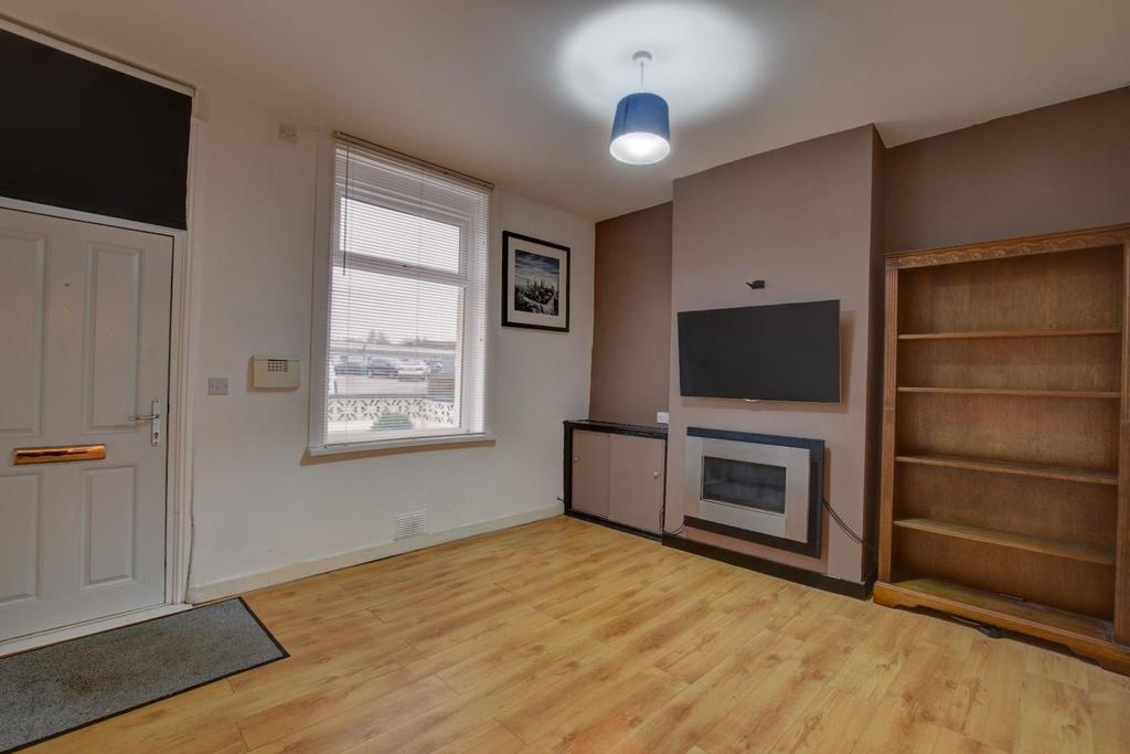 Rosegrove Lane, Burnley 3 bed terraced house £105,000