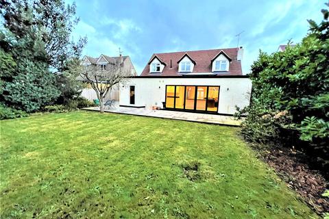 50 Gyllyngdune Gardens, Ilford, IG3 9HY
