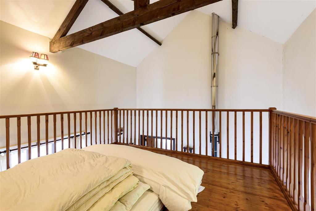 Prues Mezzanine Bedroom