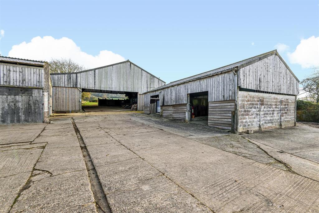 Covered Yard