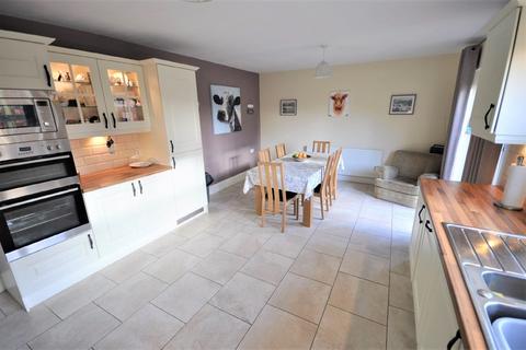 2b Middlebrook Lane, Thorne, Doncaster, DN8 5LB