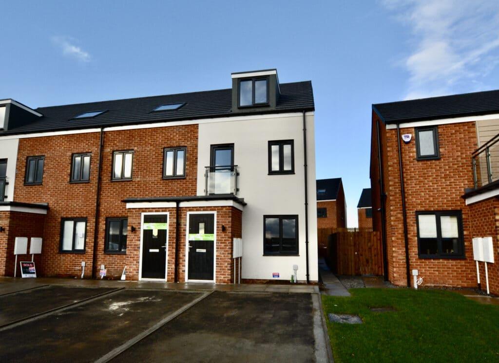 3 Bedroom Townhouse to Let on Speckledwood Way, Newcastle Great Park 3
