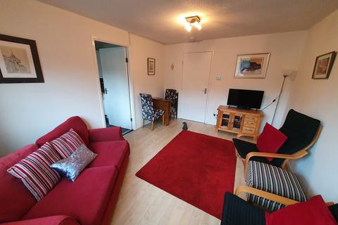 2 bedroom flat to rent, Grandfield, Edinburgh EH6