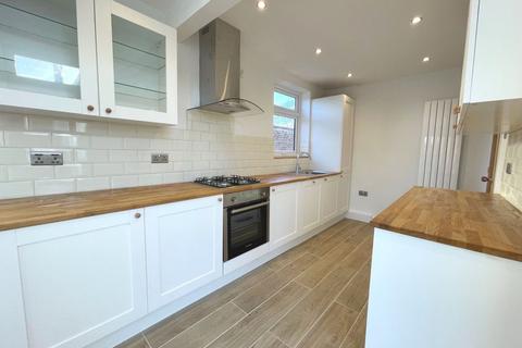 14 Gloucester Avenue, Northampton, NN4 8QE