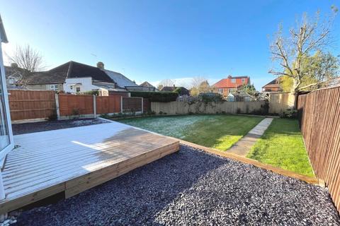 14 Gloucester Avenue, Northampton, NN4 8QE