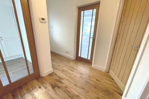 14 Gloucester Avenue, Northampton, NN4 8QE