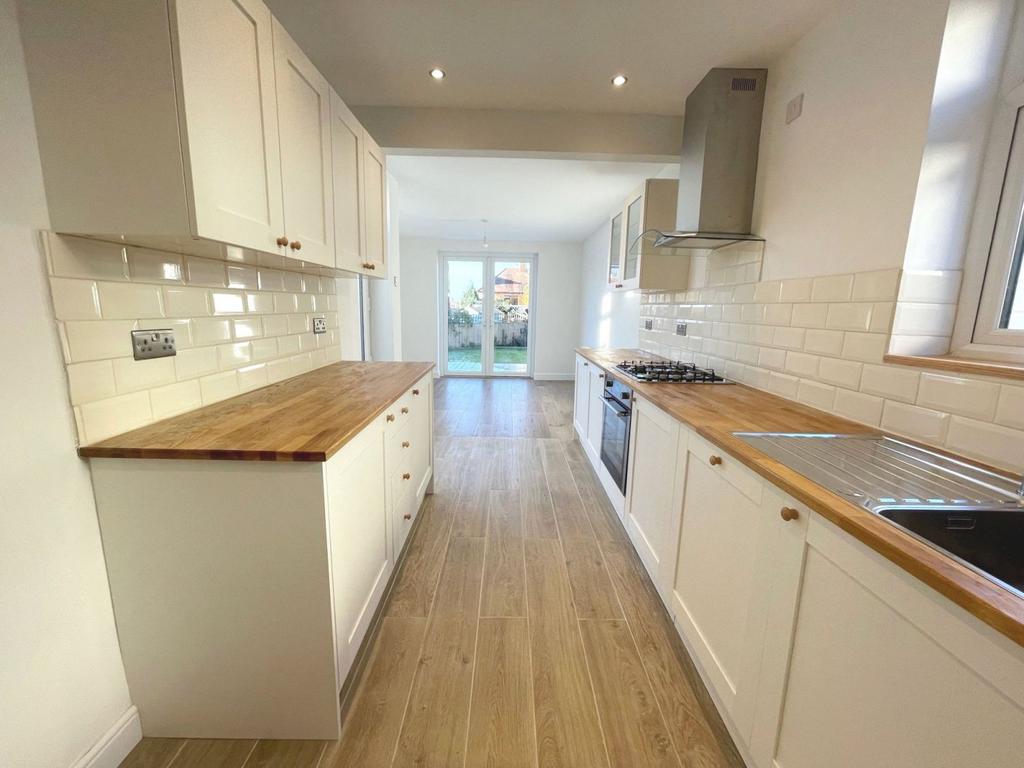 Kitchen / dining room