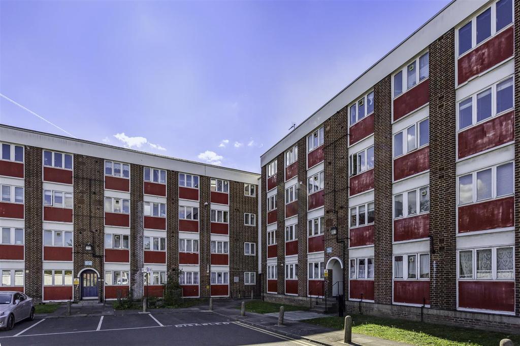 The Beckers Rectory Road N16 7 QT 018.jpg