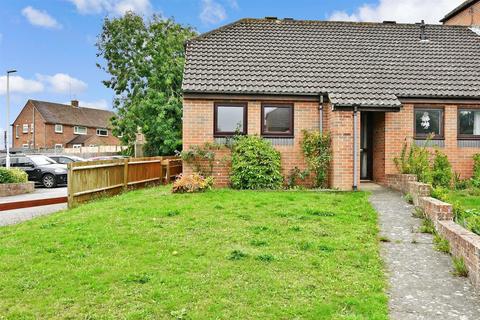 34a Bishops Close, Nettlestead, Maidstone, ME18 5ES