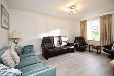 7 Ailsh Crescent, Glasgow, G33 1BL