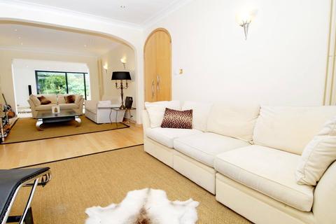 5 bedroom detached house to rent - Sutherland Grove, London