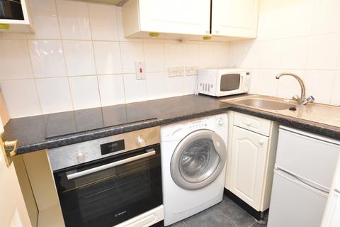 52 Vineys Yard, Bruton, BA10 0EU