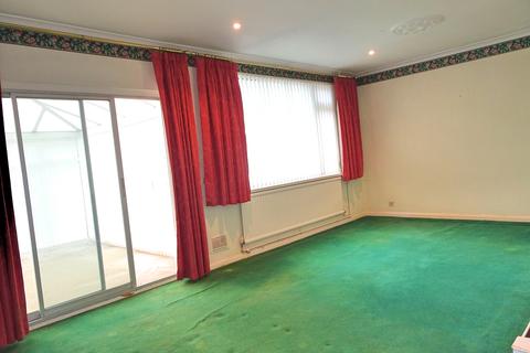 10 Ashgrove, Porthcawl, CF36 5AW