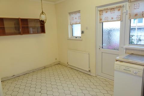 10 Ashgrove, Porthcawl, CF36 5AW