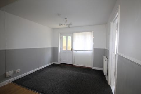 3 bedroom end of terrace house to rent, Biggin Avenue, Bransholme, Hull, HU7