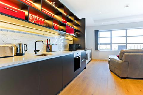 Studio to rent, Kent Building, London City Island, London, E14