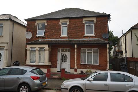 9 Whalebone Grove, Romford, RM6 6BU