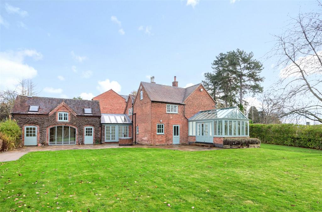 Truggist Lane, Berkswell, Coventry, CV7 4 bed detached house to rent £1,800 pcm (£415 pw)