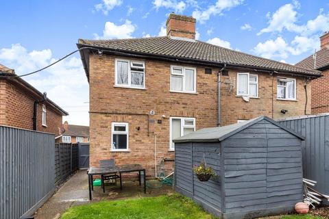 3 bedroom semi-detached house to rent, High Wycombe,  Buckinghamshire,  HP12