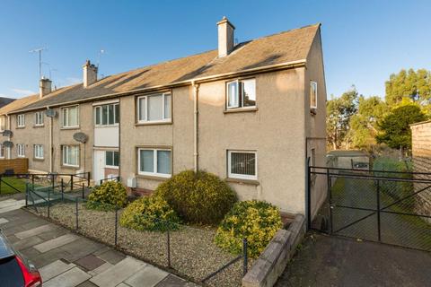 26/2 Blackie Road, Edinburgh, EH6 7NB