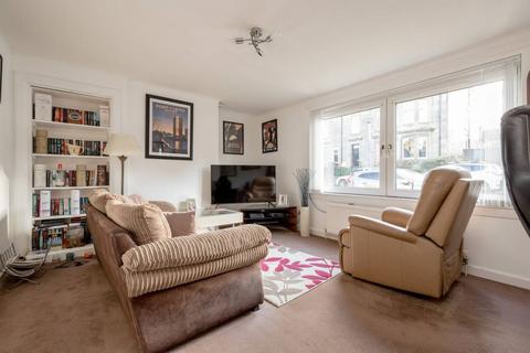 26/2 Blackie Road, Edinburgh, EH6 7NB