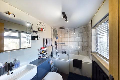 14 Chequers Road, Gloucester, GL4 6PN