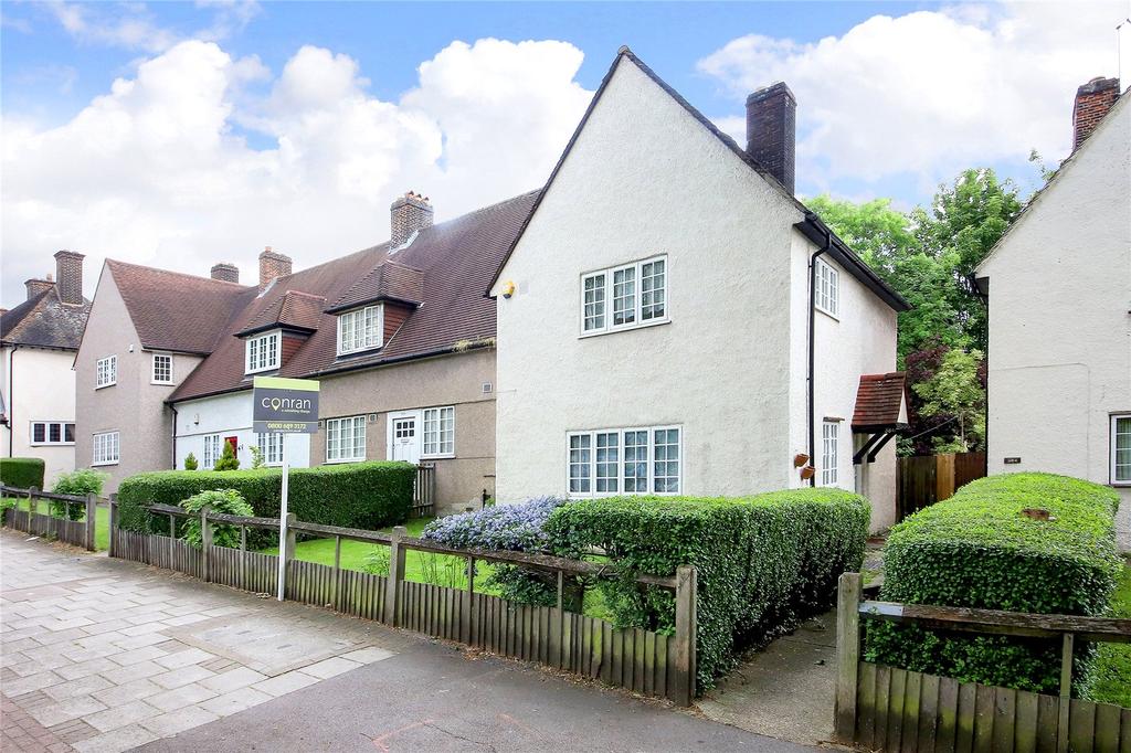 Well Hall Road, Eltham, SE9 3 bed end of terrace house £450,000