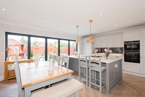 1 Chevron Close, Great Bookham, Leatherhead, KT23 4FH