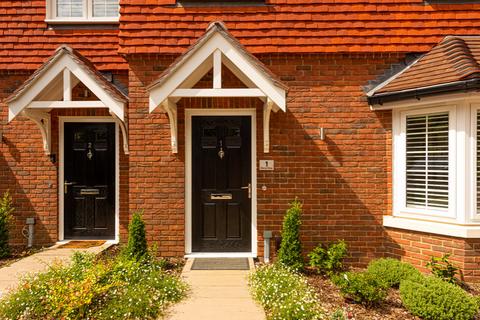 1 Chevron Close, Great Bookham, Leatherhead, KT23 4FH