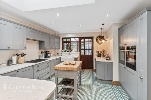 16 Fish Street, Goldhanger, Maldon, CM9 8AT